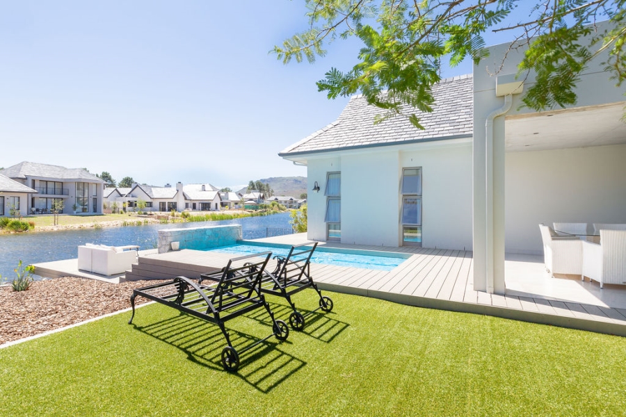 4 Bedroom Property for Sale in Pearl Valley at Val de Vie Western Cape